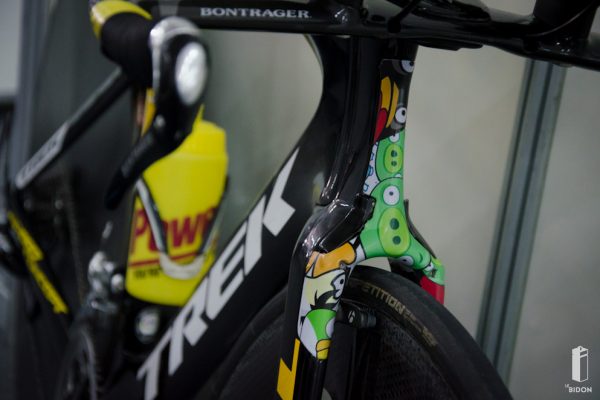Angry birds, angry bike
