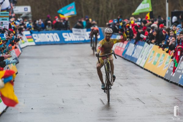 CX_Bieles2017-D2_U23_21